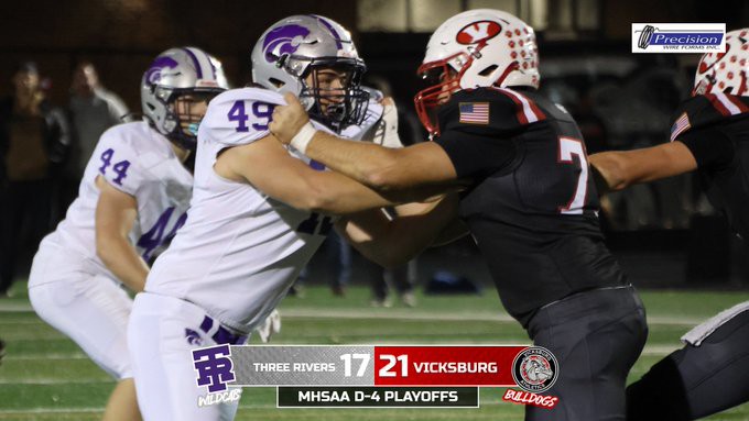 Three Rivers falls to Vicksburg 21-17 in District Finals